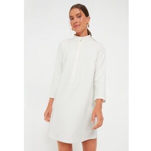 Tuckernuck Avery White Crepe 3/4 Sleeve Dress